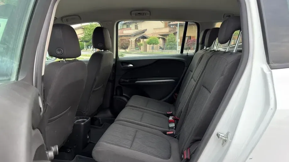 Opel Zafira — imagine 6