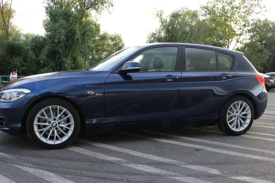 BMW Seria 1 F20/F21 118d Aut. Sport Line — imagine 5