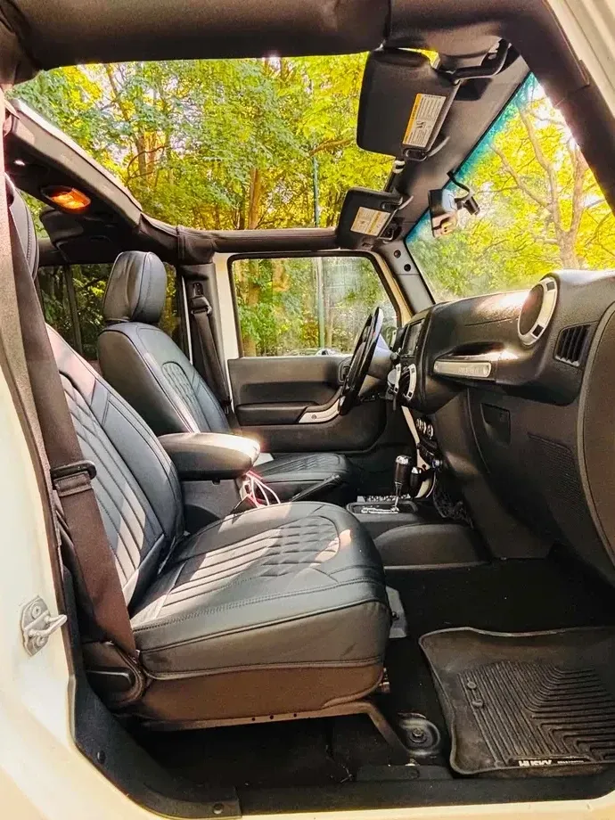 Jeep Wrangler — imagine 6