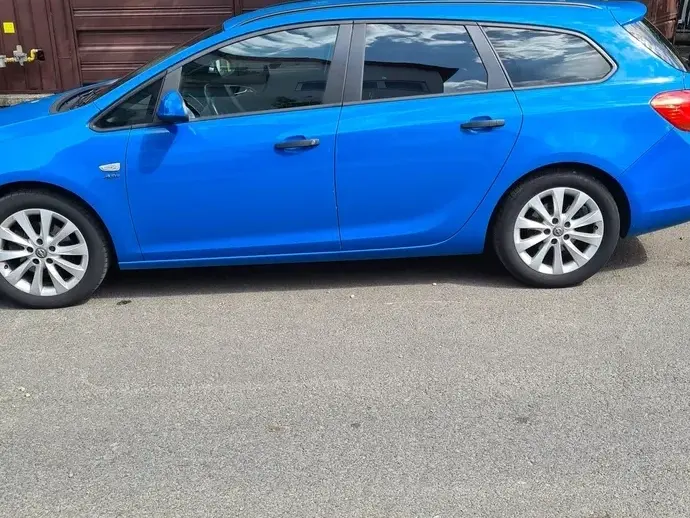Opel Astra J 1.7 CDTI DPF ecoFLEX TourerStart/Stop 105g Sport