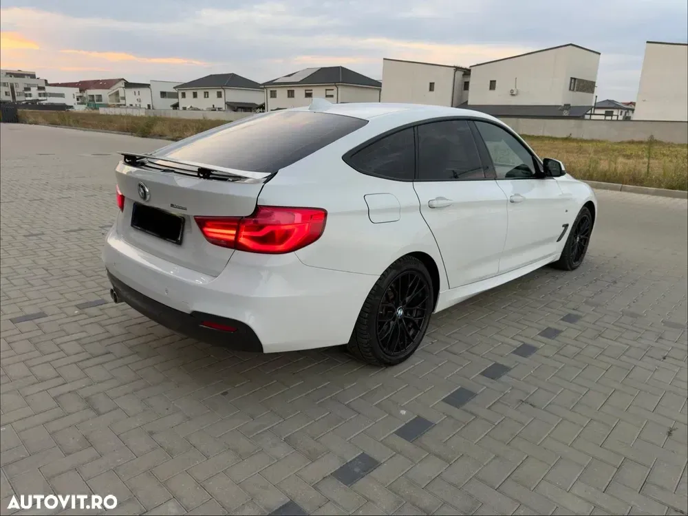 BMW Seria 3 F30/F31/F34 [2011 - 2019] 320d xDrive Aut. M Sport — imagine 5