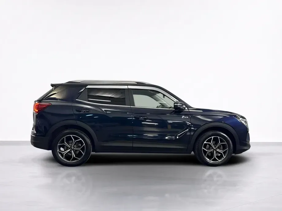 SsangYong Korando — imagine 6
