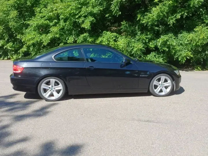 BMW Seria 3 E90/E91/E92/E93 [2005 - 2013] 320d