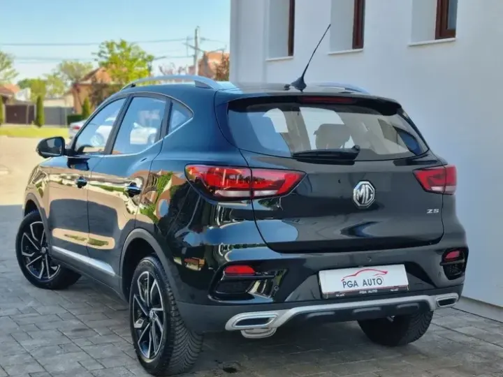 MG ZS ICE 1.5 VTI-tech Luxury
