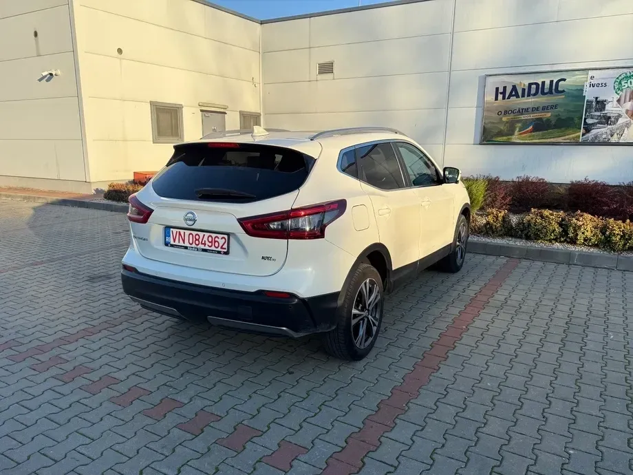 Nissan Qashqai II 1.2 DIG-T N-Connecta — imagine 4