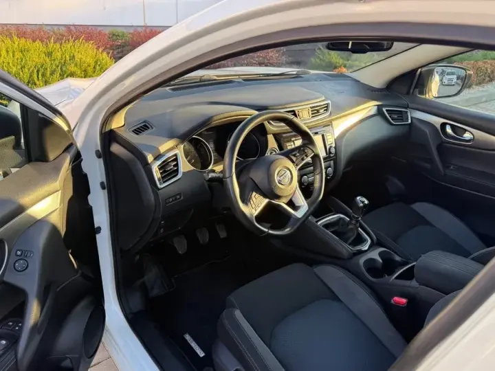 Nissan Qashqai II 1.2 DIG-T N-Connecta