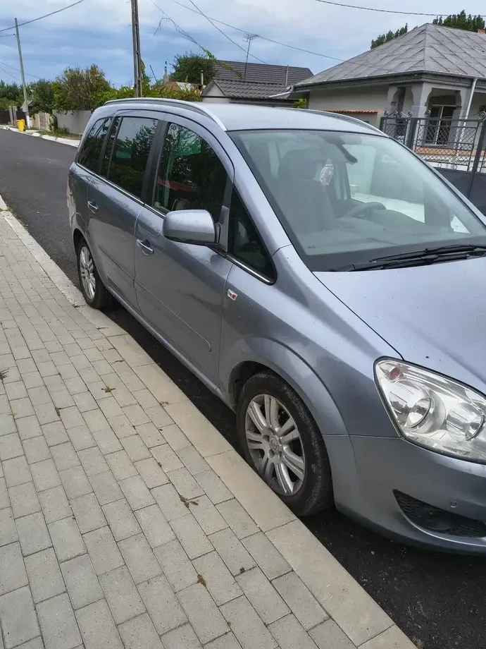 Opel Zafira C [2011 - Prezent — imagine 4