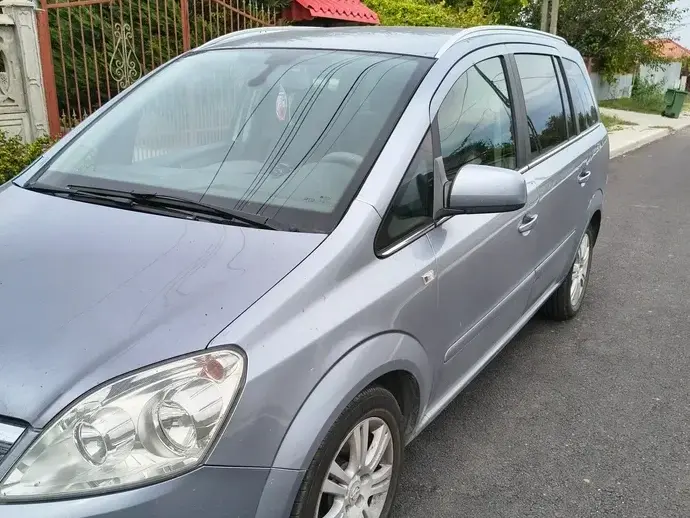 Opel Zafira C [2011 - Prezent