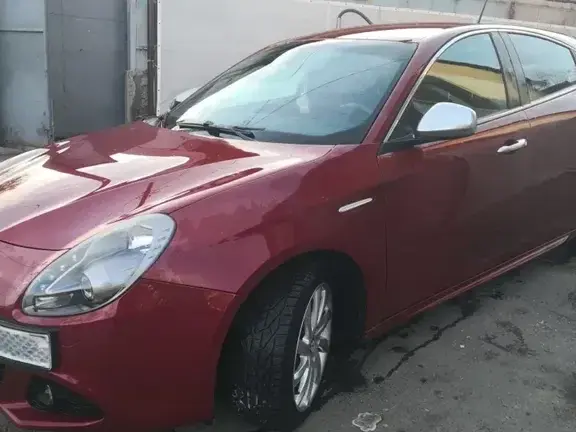Alfa Romeo Giulietta 2.0 JTDM 20V TCT Lusso