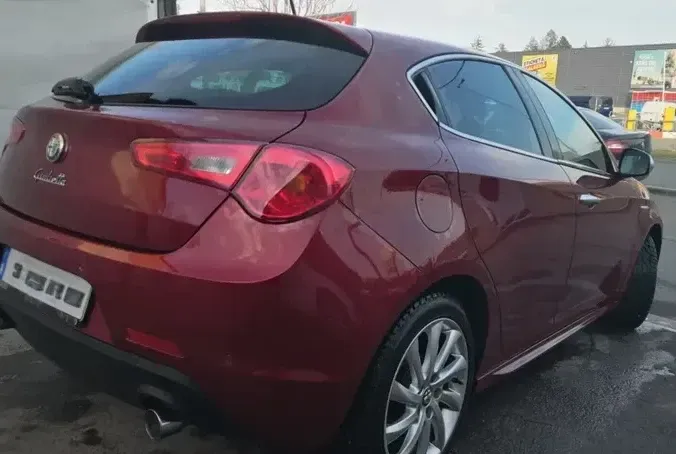 Alfa Romeo Giulietta 2.0 JTDM 20V TCT Lusso — imagine 6