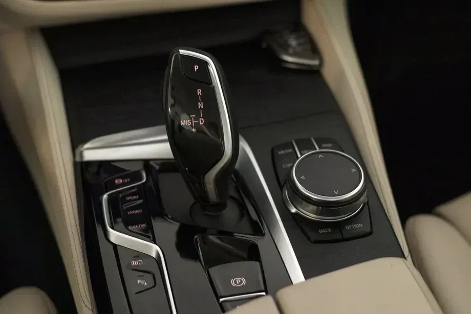 BMW Seria 5 G30/G31 530e Aut. Luxury Line — imagine 6