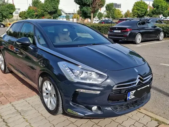 Citroën DS5 Hybrid4 EGS6 SportChic