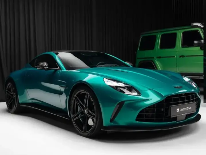 Aston Martin V8 Vantage