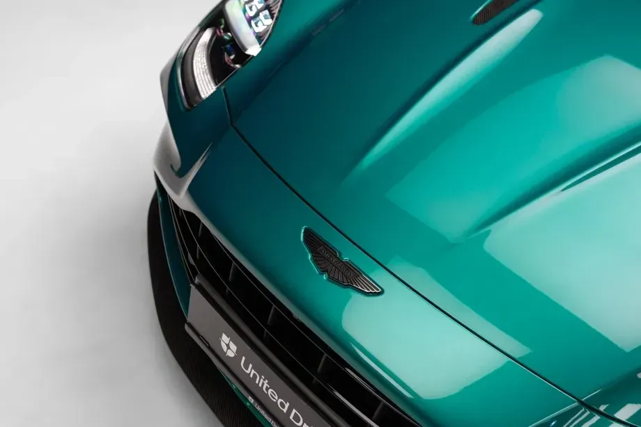 Aston Martin V8 Vantage — imagine 6