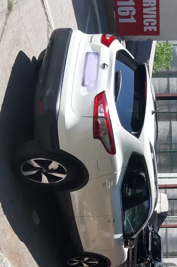 Nissan Qashqai II 1.6 DCI Start/Stop X-TRONIC Tekna — imagine 3