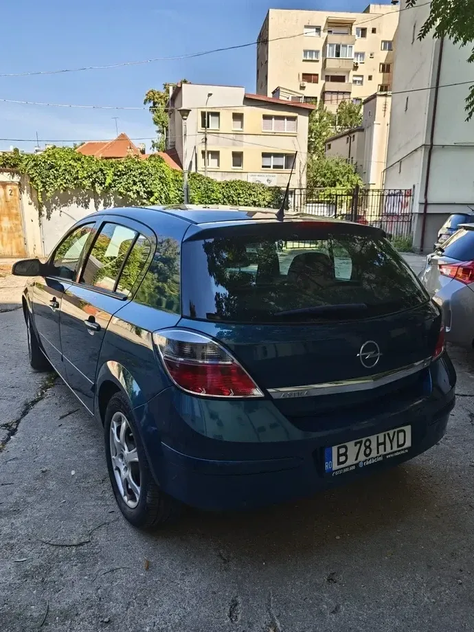 Opel Astra 1.6 Enjoy — imagine 6