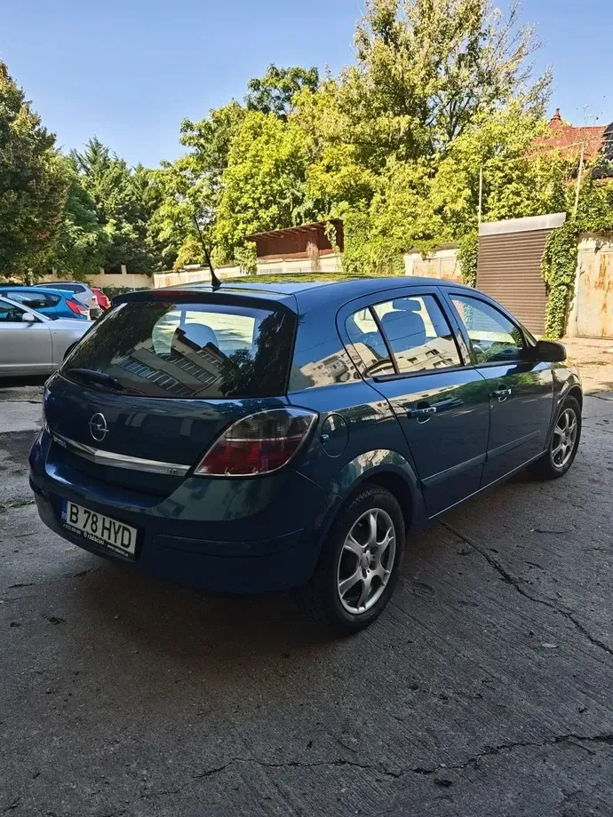 Opel Astra 1.6 Enjoy — imagine 5