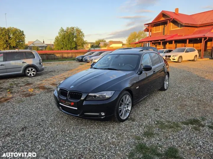 BMW Seria 3 E90/E91/E92/E93 [2005 - 2013] 318d DPF Aut. Edition Exclusive