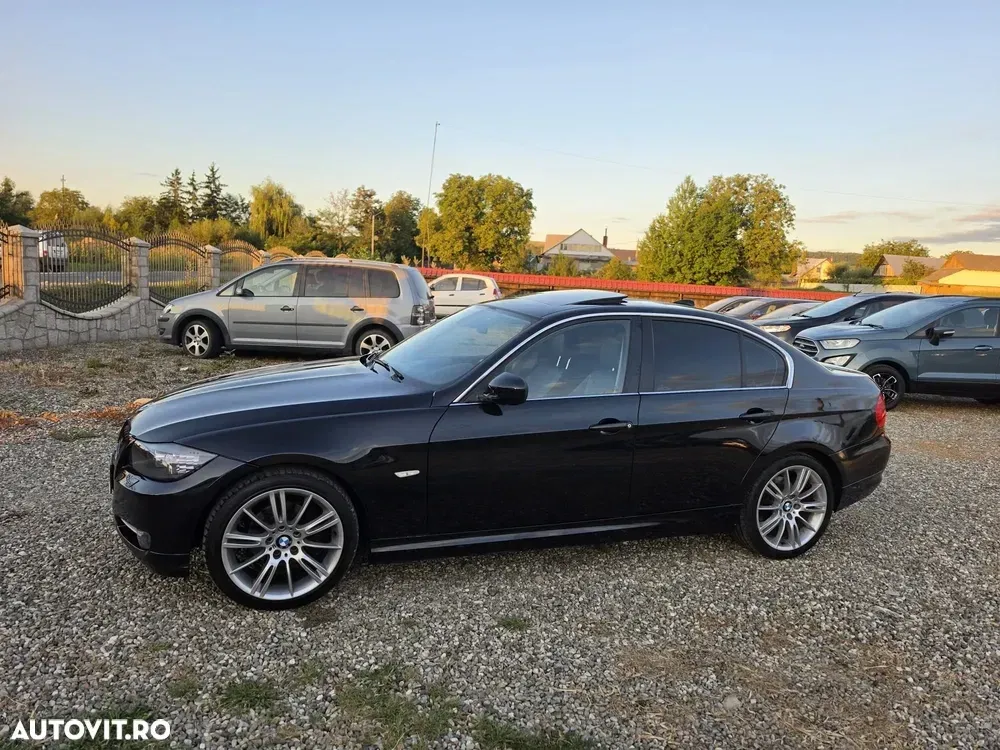 BMW Seria 3 E90/E91/E92/E93 [2005 - 2013] 318d DPF Aut. Edition Exclusive — imagine 3