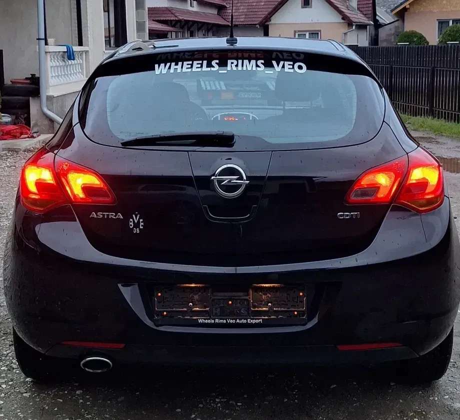 Opel Astra J 2.0 CDTI — imagine 5