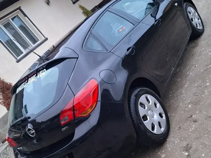 Opel Astra J 2.0 CDTI