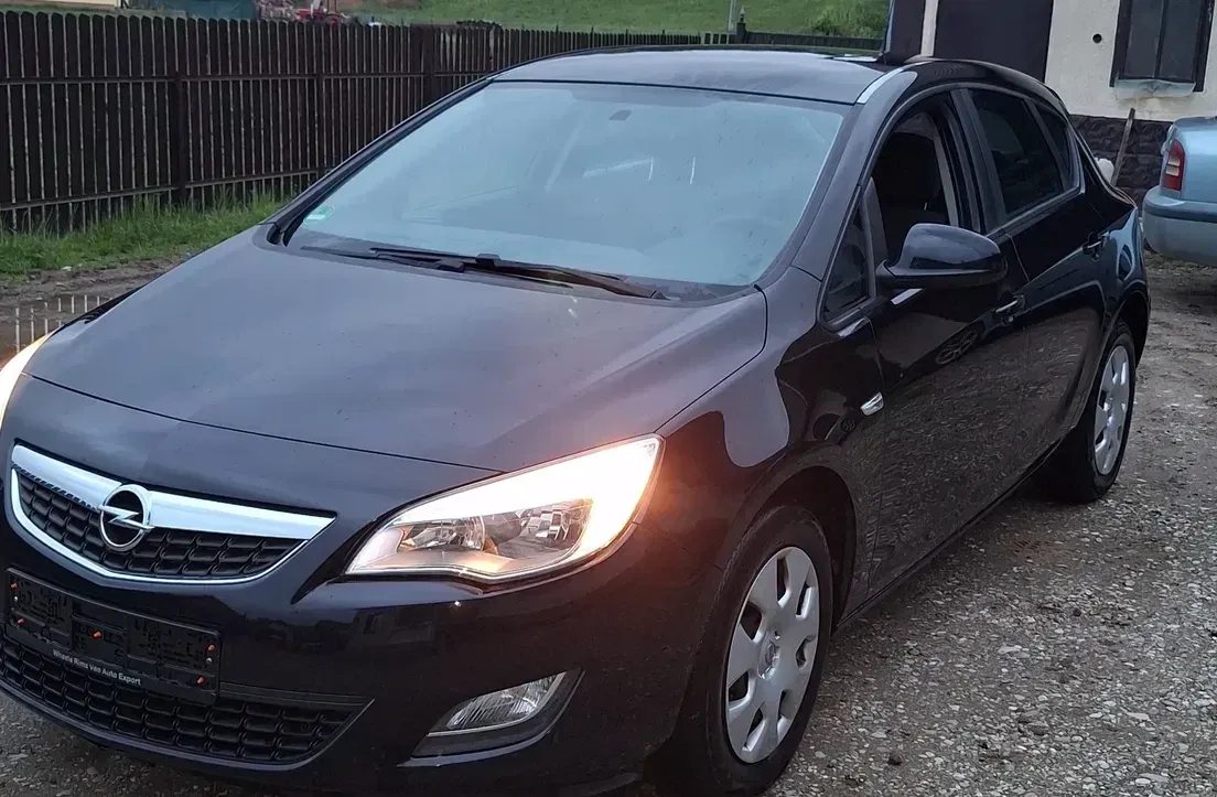 Opel Astra J 2.0 CDTI — imagine 6