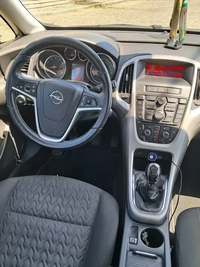 Opel Astra J 1.4 Turbo ECOTEC Active — imagine 6