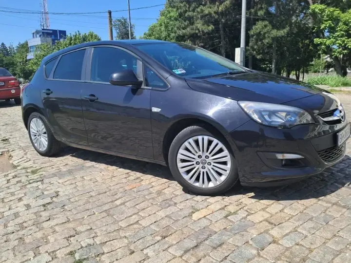 Opel Astra J 1.4 Turbo ECOTEC Active