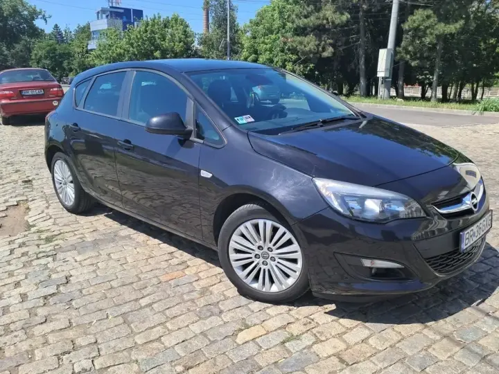 Opel Astra J 1.4 Turbo ECOTEC Active