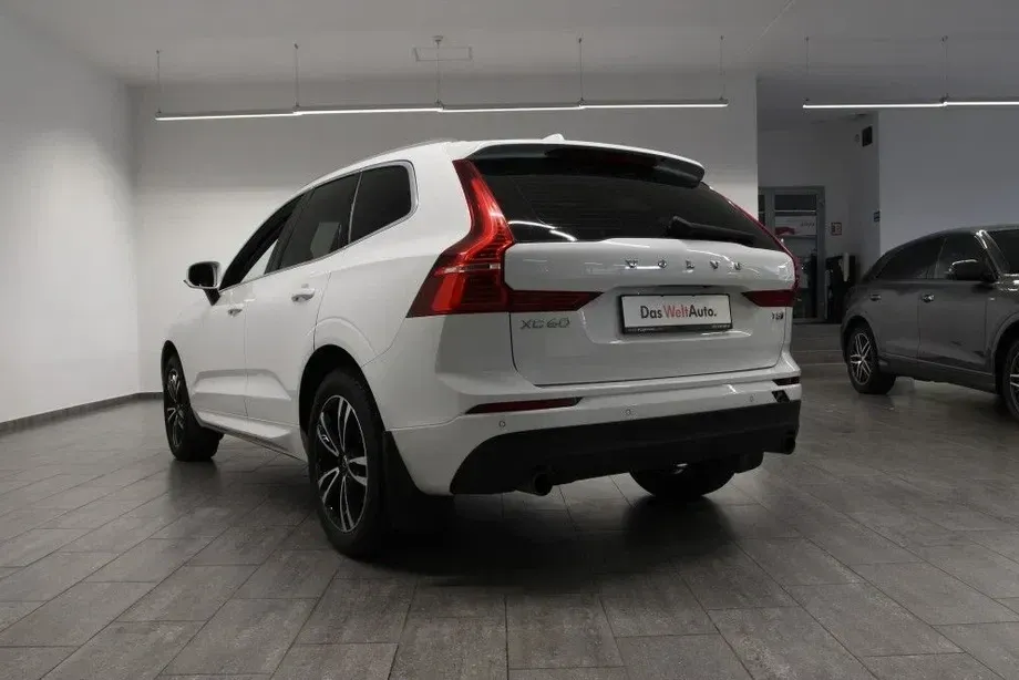 Volvo XC 60 II T5 AWD Inscription — imagine 2