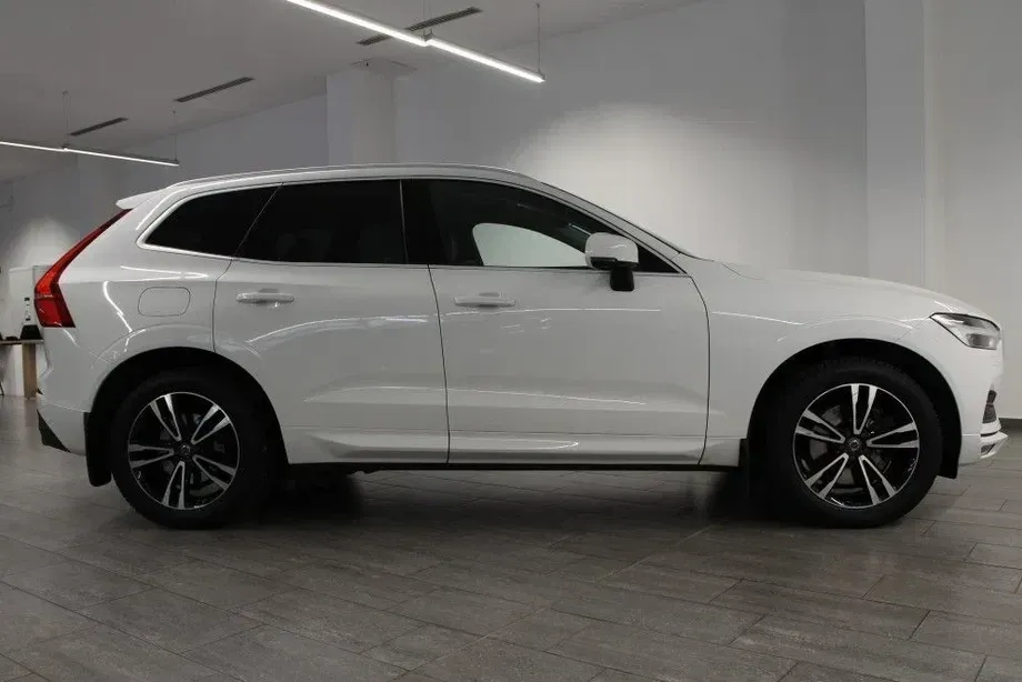 Volvo XC 60 II T5 AWD Inscription — imagine 3