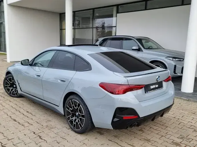 BMW Seria 4 420d xDrive AT MHEV