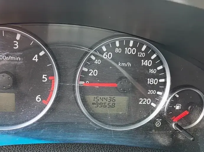 Nissan Pathfinder III 2.5 dCi LE