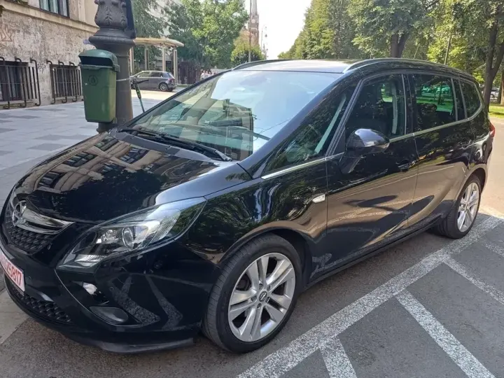 Opel Zafira C [2011 - Prezent Tourer 2.0 CDTI Active