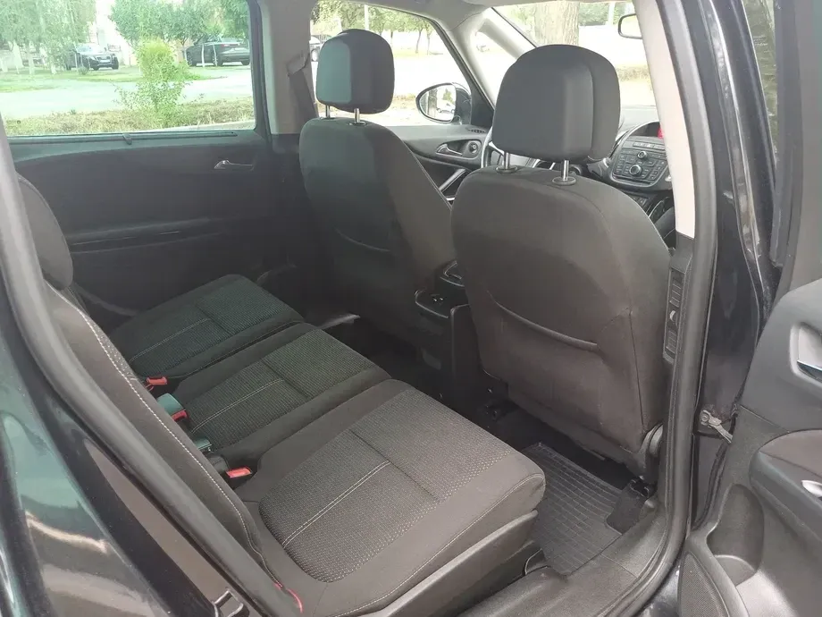 Opel Zafira C [2011 - Prezent Tourer 2.0 CDTI Active — imagine 6