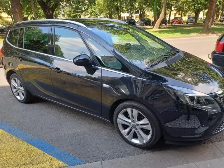 Opel Zafira C [2011 - Prezent Tourer 2.0 CDTI Active