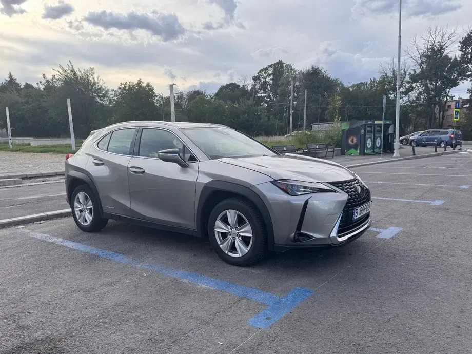 Lexus UX — imagine 2