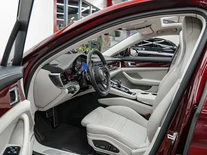 Porsche Panamera 4S E-Hybrid