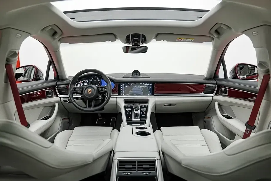 Porsche Panamera 4S E-Hybrid — imagine 2