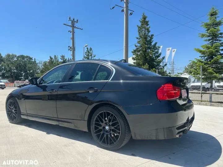BMW Seria 3 E90/E91/E92/E93 [2005 - 2013] 320d