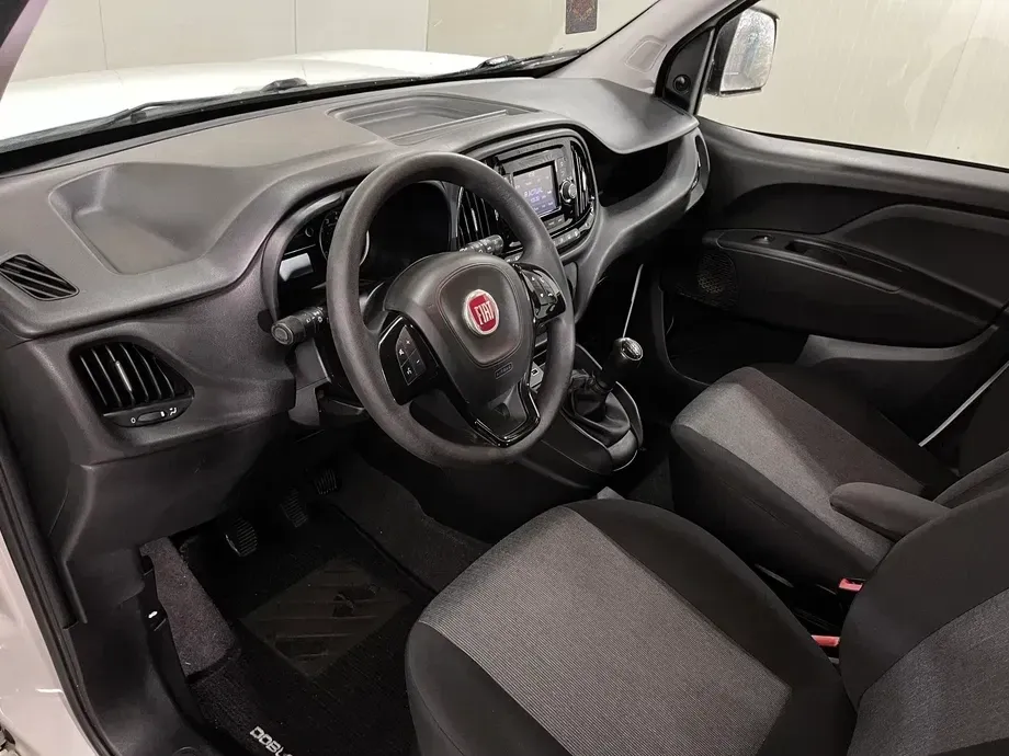FIAT Doblo Combi 1.3 Mjet 95 CP Confort — imagine 5
