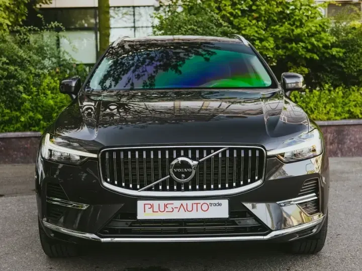 Volvo XC 60 II Recharge T8 AWD AT Ultimate Bright