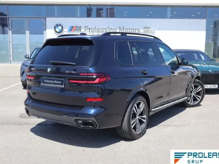 BMW X7 xDrive40i AT MHEV