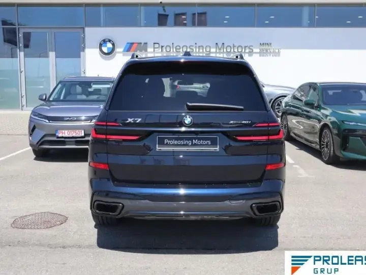 BMW X7 xDrive40i AT MHEV