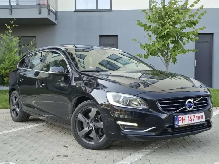 Volvo V60 I D6 Plug-In-Hybrid AWD Geartronic Summum