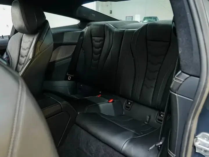 BMW M8 M850i xDrive