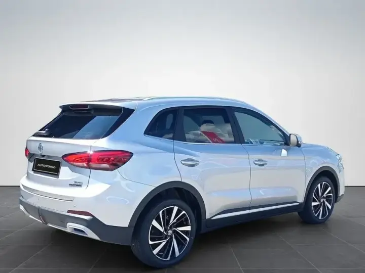 MG ZS HEV
