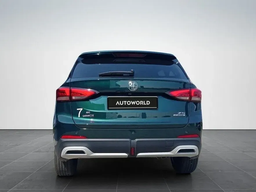 MG ZS HEV 1.5 GSI AT Exclusive+ — imagine 4