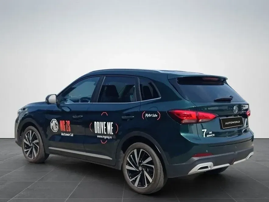 MG ZS HEV 1.5 GSI AT Exclusive+ — imagine 3