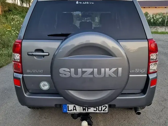 Suzuki Grand Vitara 1.9 DDiS Comfort DPF Family
